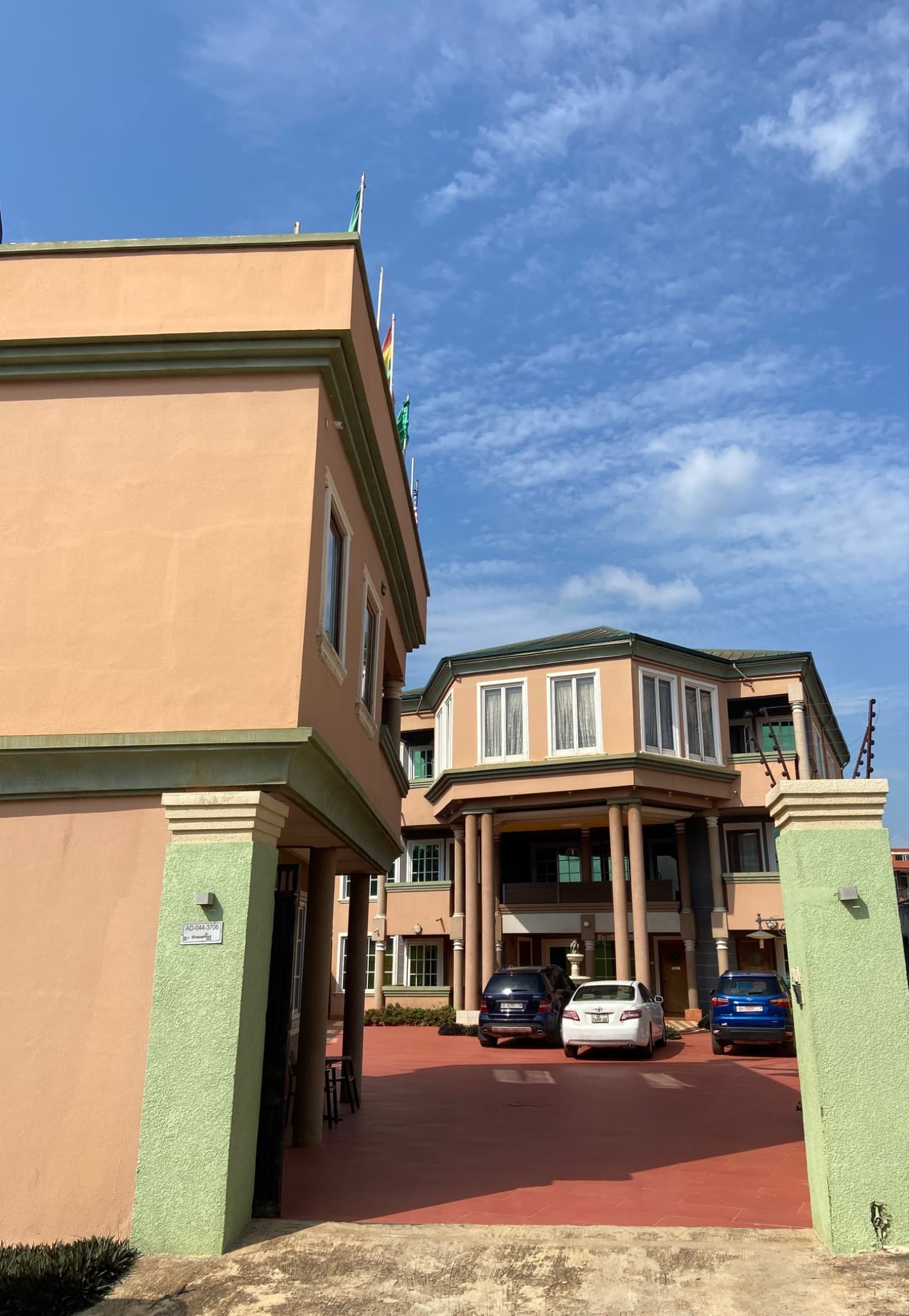 Refreshing Executive Suite - Zara’s Pride Hotel at fawoade 
