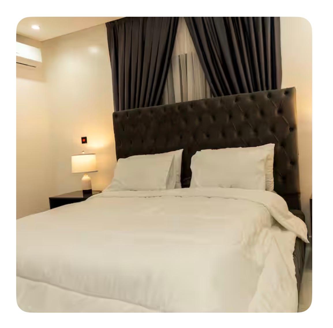 Modern 4 bedroom house in East Legon photo 3