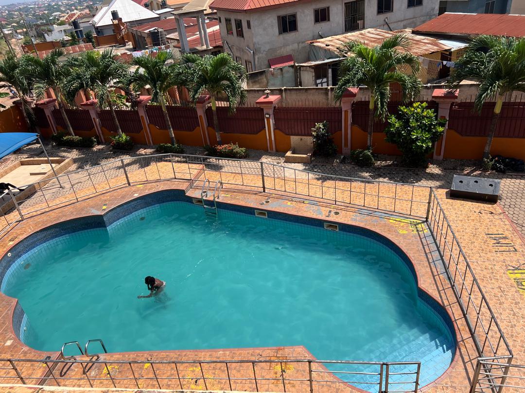 Lux Executive Suite β Modern Hotel, Ahwiaa, Kumasi photo 3
