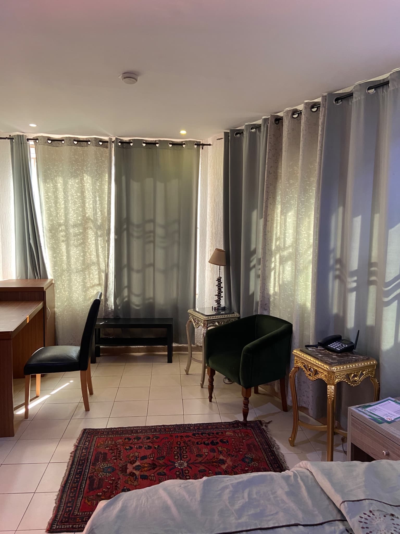Refreshing Executive Suite - Zara’s Pride Hotel at fawoade photo 3